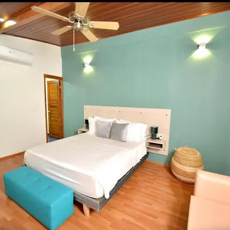Pensión Room In Guest Room - Ca-7 Room In Cartagena *